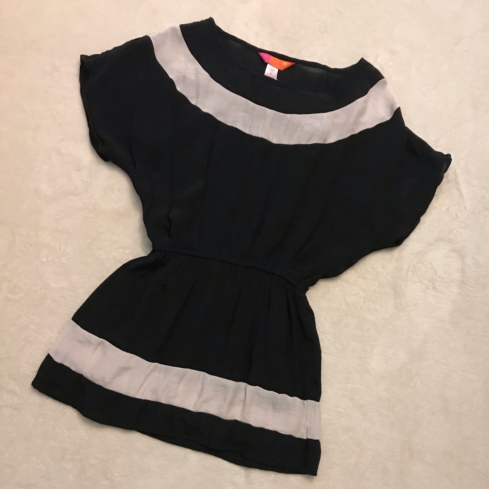Short Sleeve Blouse
